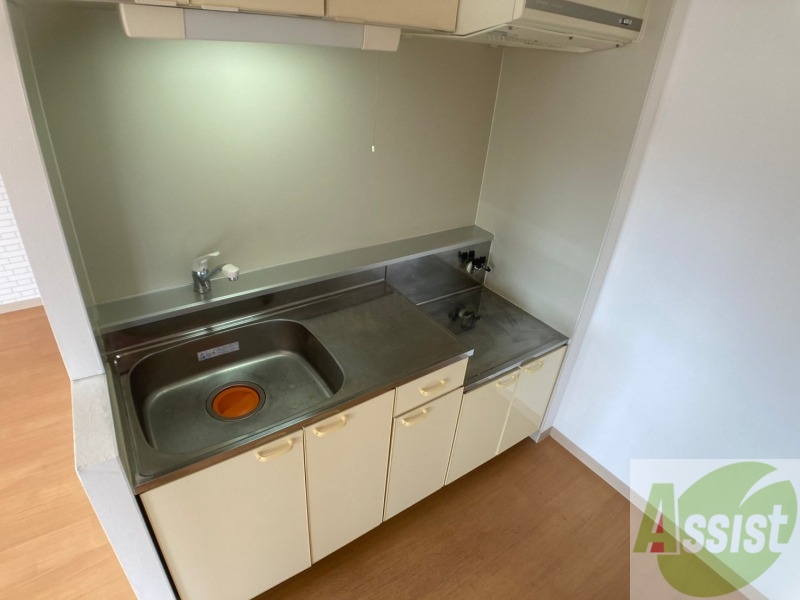 キッチン　キッチンはスペースも広々していて使いやすそうですよ！