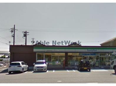 コンビニ　ファミリーマート刈谷半城土中町店（コンビニ）まで896m