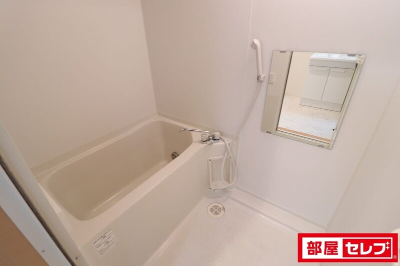 バス・シャワールーム　※写真は８０３