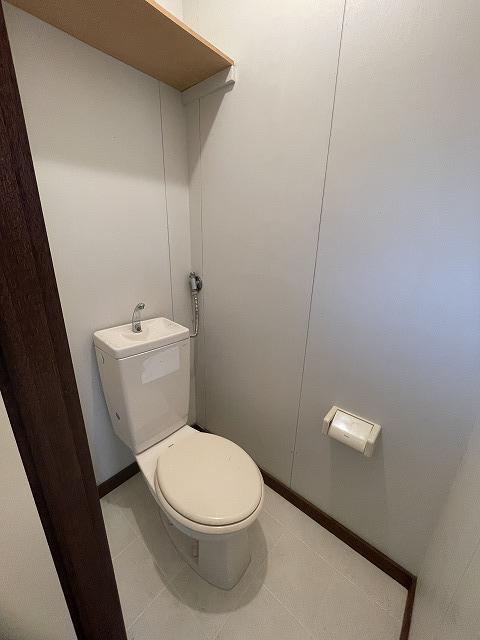 トイレ　トイレ