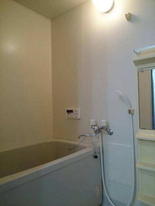 バス・シャワールーム　浴室