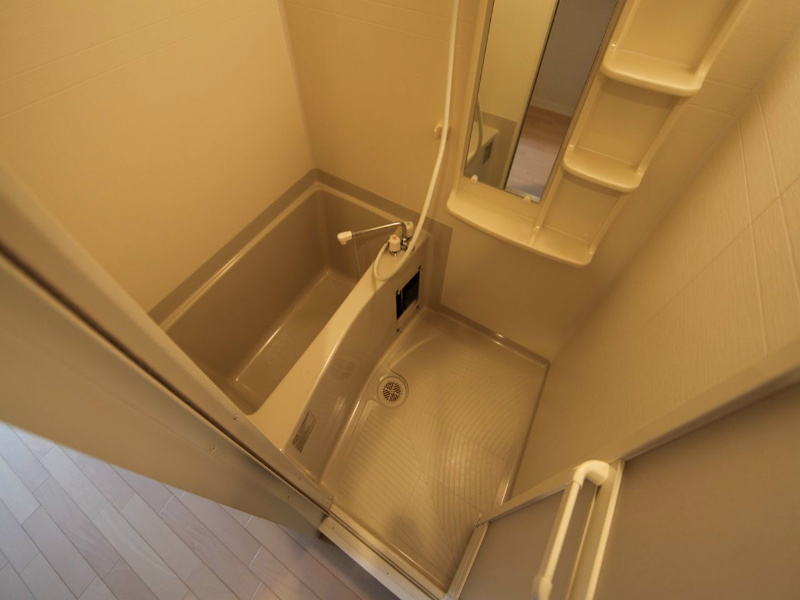 バス・シャワールーム　浴室暖房乾燥機付　24時間換気機能付バスルーム