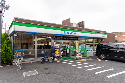 コンビニ　ファミリーマート 練馬谷原六丁目店（コンビニ）まで630m