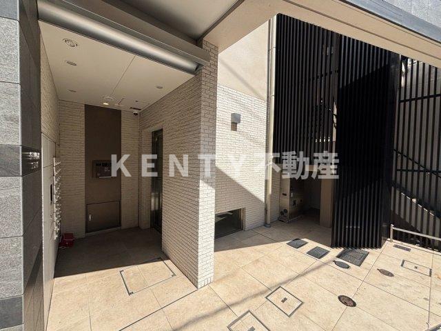 エントランス　清潔なエントランスです