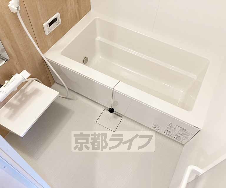 バス・シャワールーム　綺麗なお風呂です・