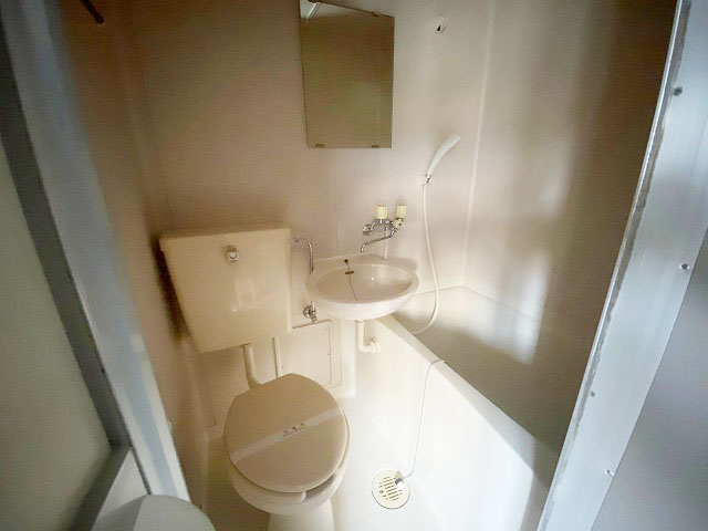 バス・シャワールーム　バス・トイレ同室