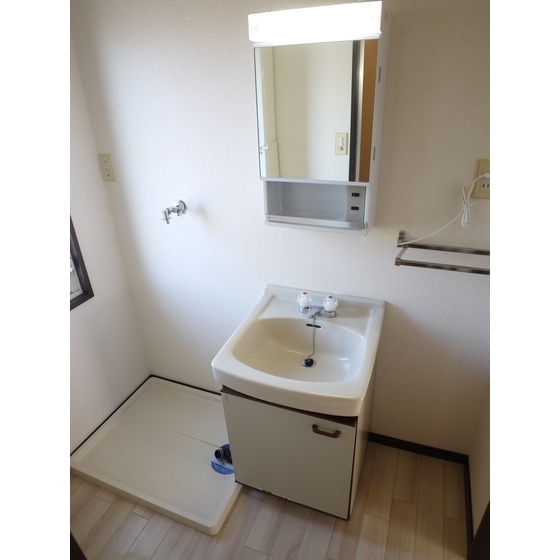 洗面設備　※別のお部屋の写真です