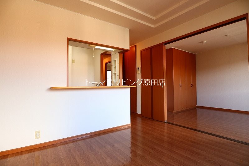 居室・リビング　202号室写真