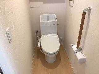 トイレ　シャワー付トイレ（イメージ）
