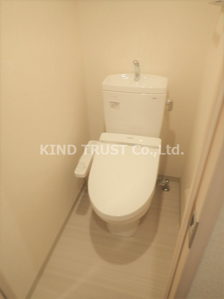 トイレ　落ち着いたトイレです