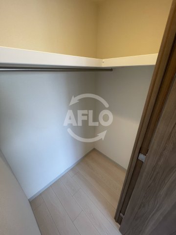 収納　スプランディッド江坂駅前　クローゼット