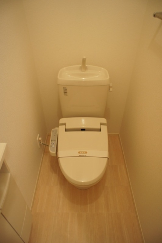 トイレ　図面と現状に相違がある場合には現状を優先