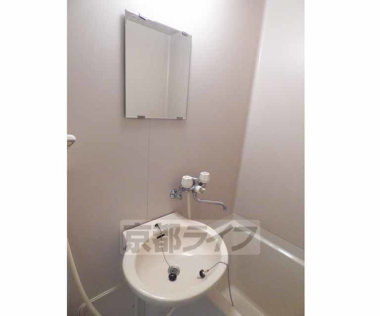 洗面設備　清潔感があります