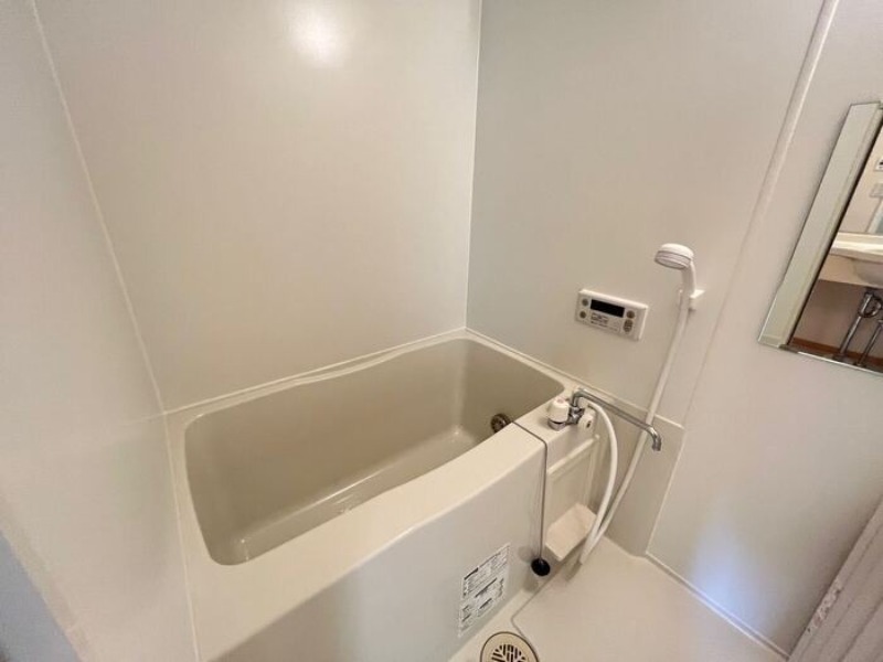 バス・シャワールーム　図面と現状に相違がある場合には現状を優先