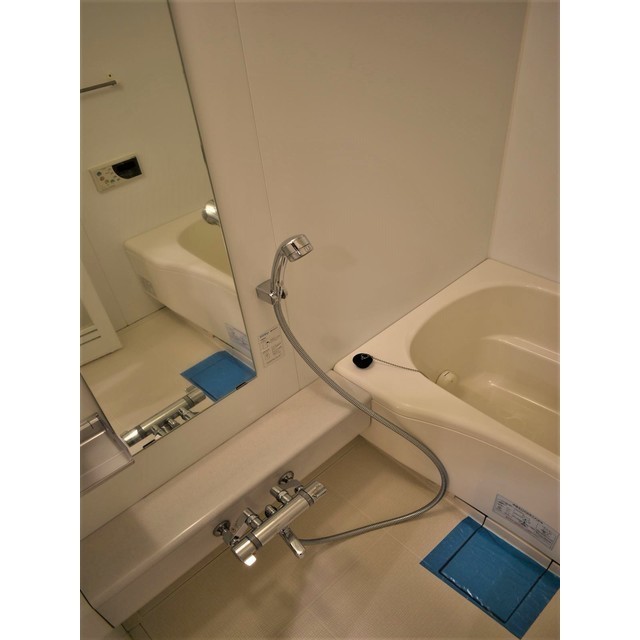 バス・シャワールーム　きれいなお風呂です