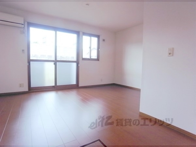 居室・リビング　洋室