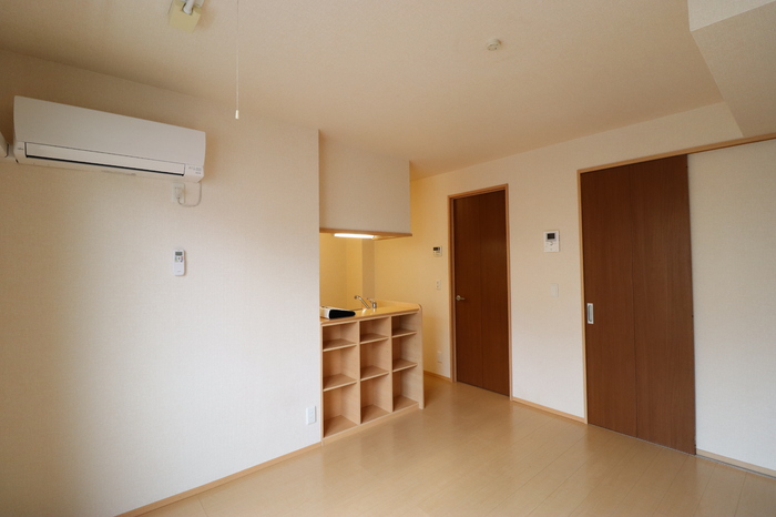 居室・リビング　※同物件、同タイプ、間取り反転のお部屋です