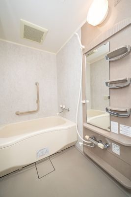 バス・シャワールーム　☆バス☆