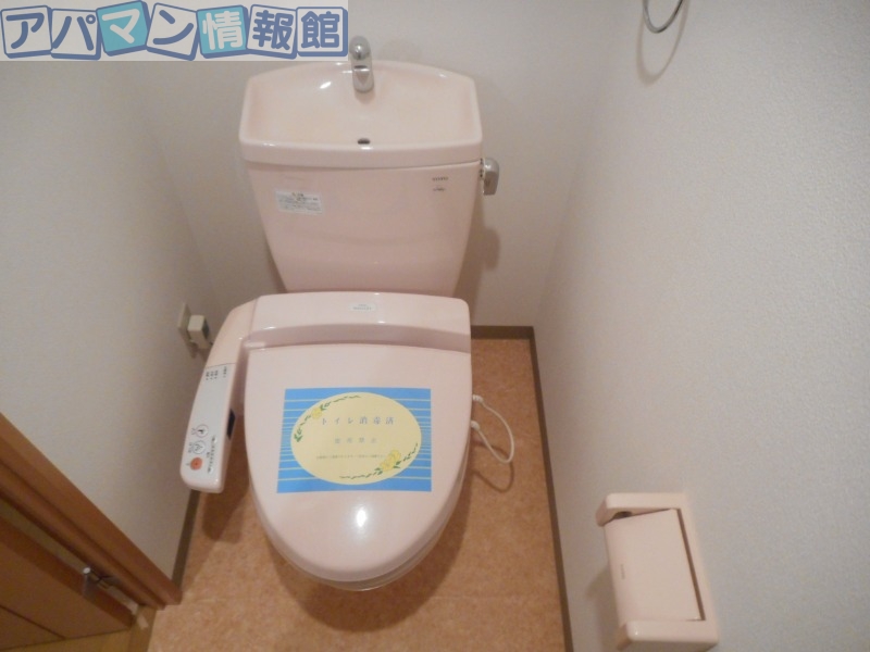 トイレ　※別号室のお写真になります