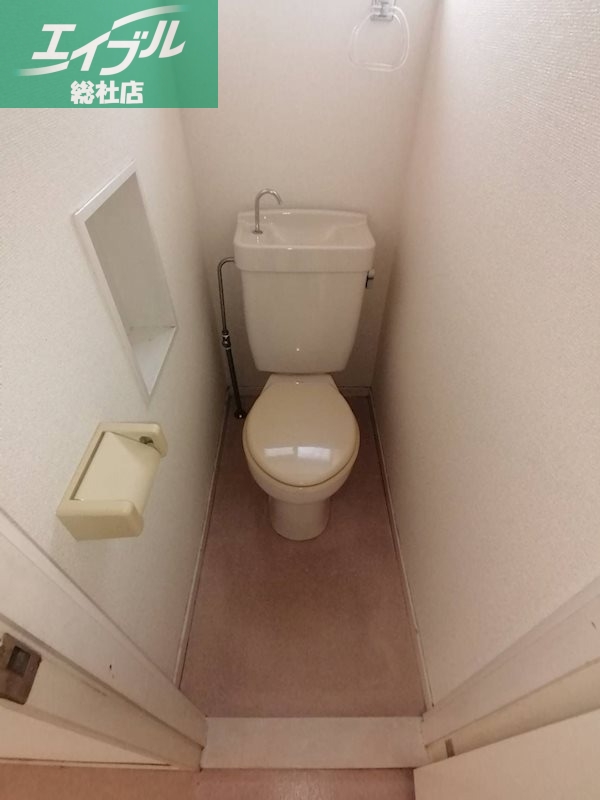 トイレ　トイレ