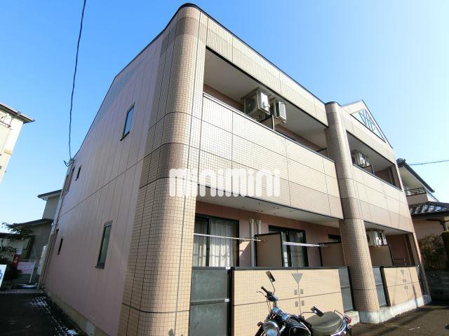 建物外観　３階建て８戸の建物です。