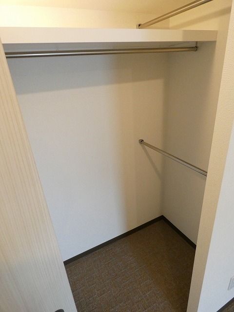 収納　ウォークインクローゼット