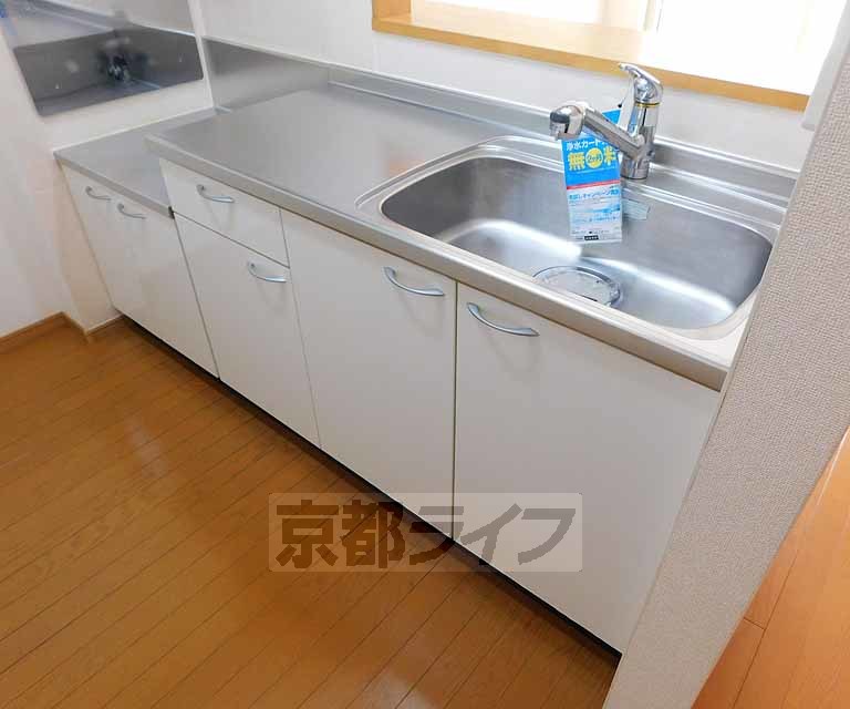 キッチン　２口コンロ設置可能です。