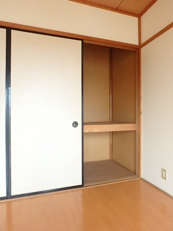 収納　図面と現状に相違がある場合には現状を優先