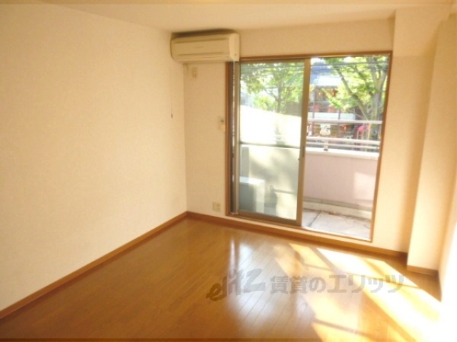 居室・リビング　洋室