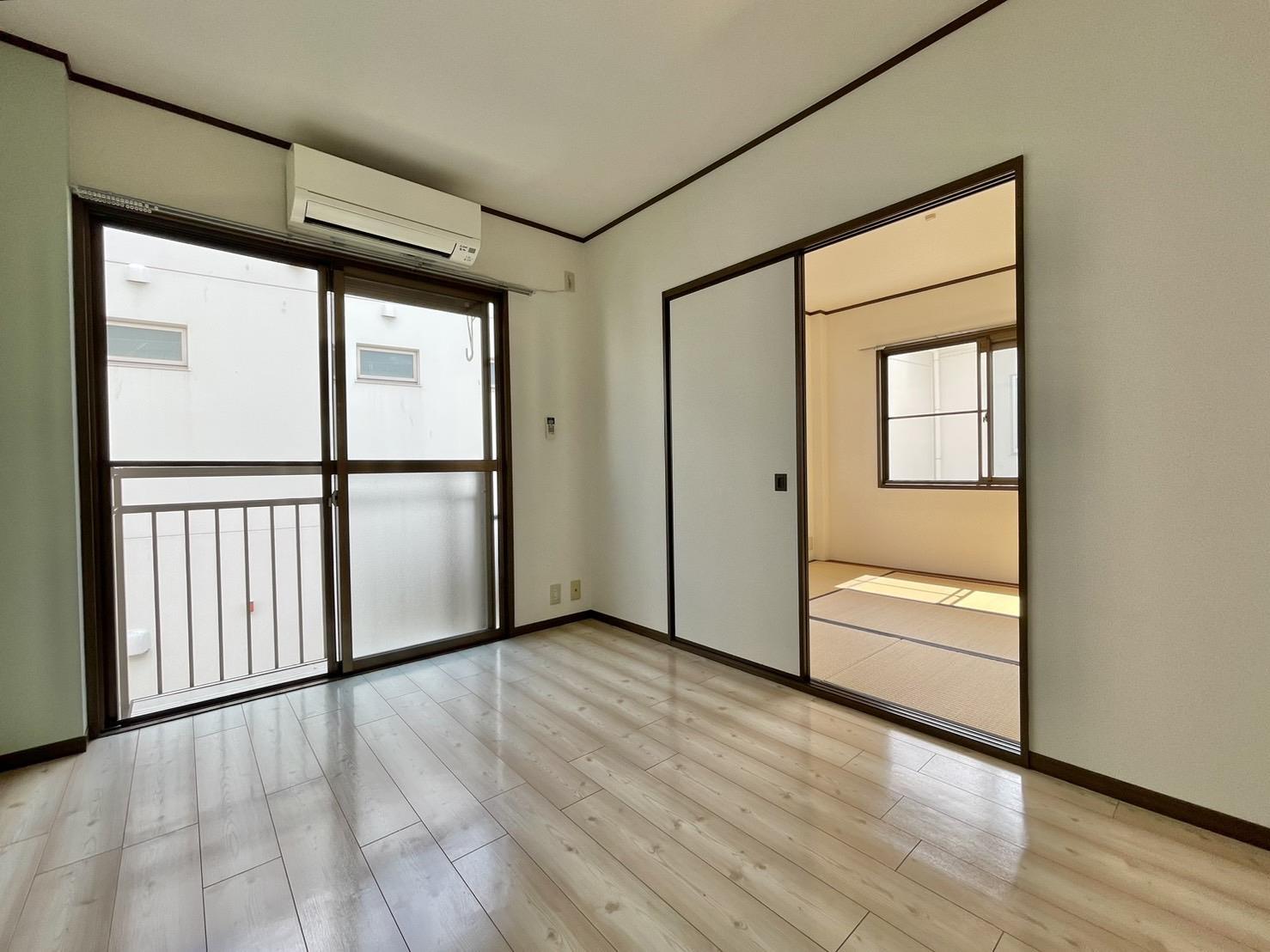 居室・リビング　６畳洋室(写真は他居室からの参考になります)