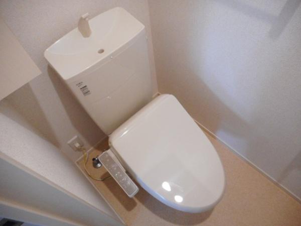 トイレ　ウォシュレット！
