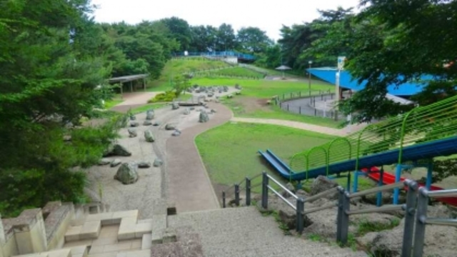 公園　中丸公園（公園）まで963m