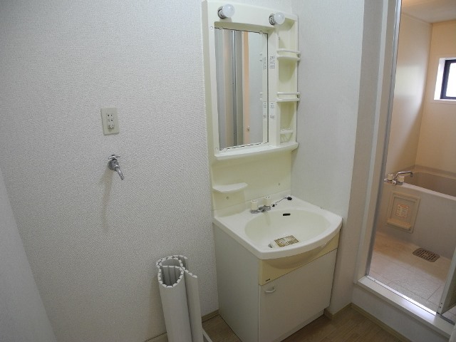 洗面設備　※1階写真※