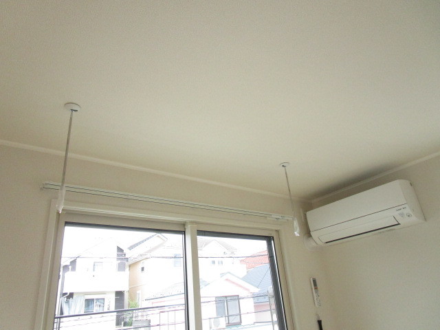 その他　雨の日に重宝　室内物干しフック