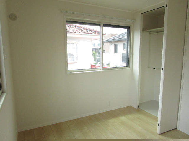 その他部屋・スペース　2面採光の明るいお部屋