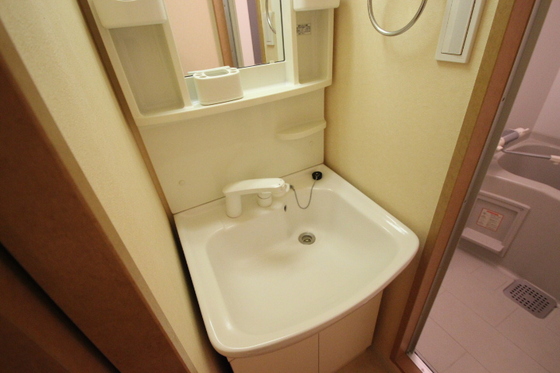 洗面設備　※別部屋の写真です