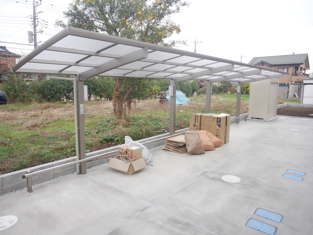 その他共有部分　★敷地内に屋根付の駐輪場がございます★