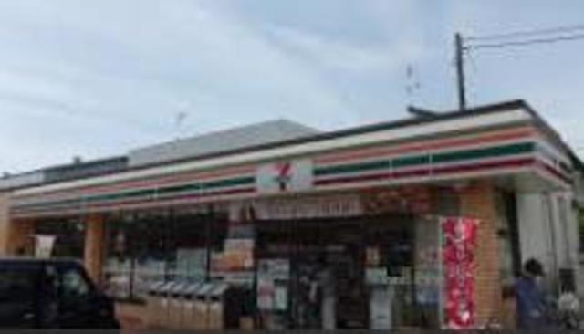 コンビニ　セブンイレブン相模原磯部店（コンビニ）まで1086m