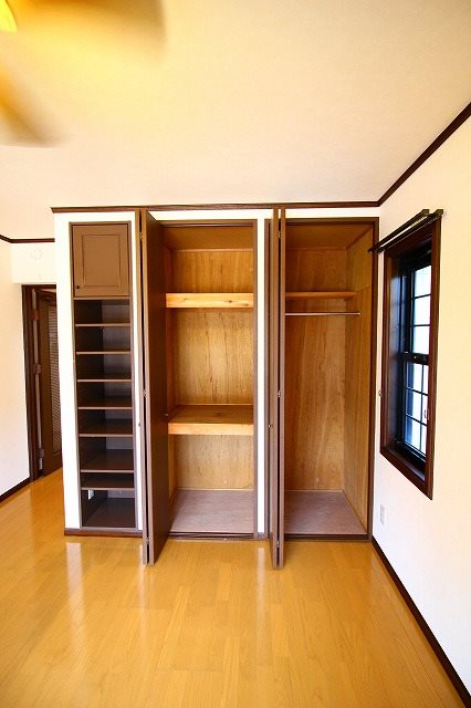 収納　※同タイプ