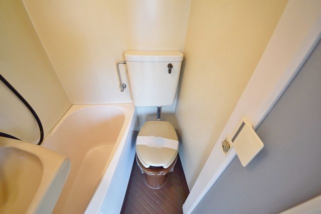 トイレ　★３点ユニットのお手洗い★