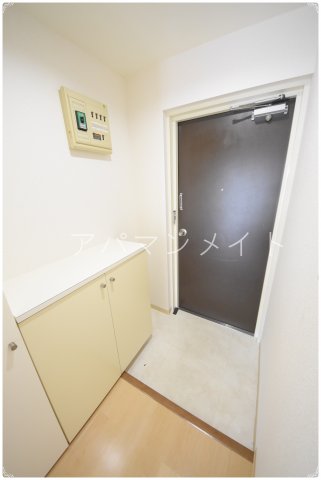 玄関　落ち着いた玄関です