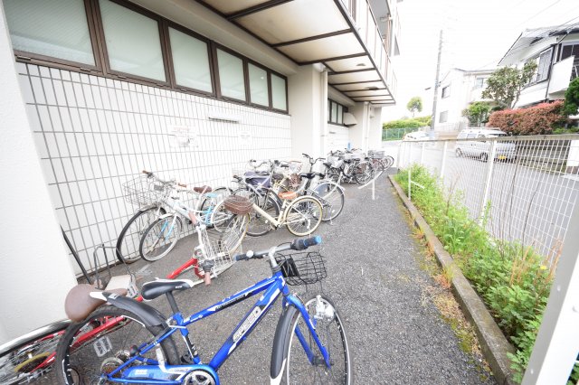 その他共有部分　駐輪場です！