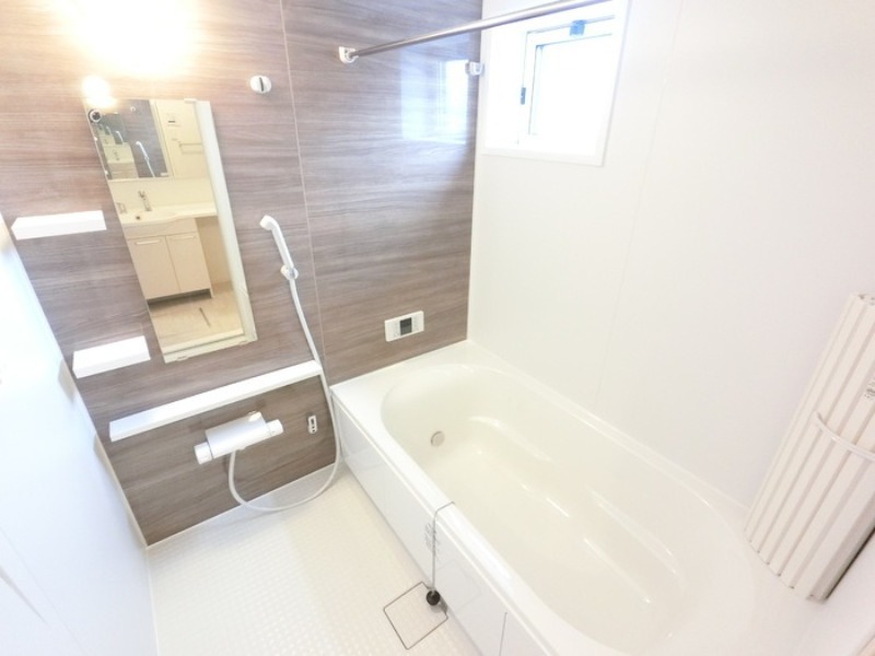 バス・シャワールーム　図面と現状に相違がある場合には現状を優先