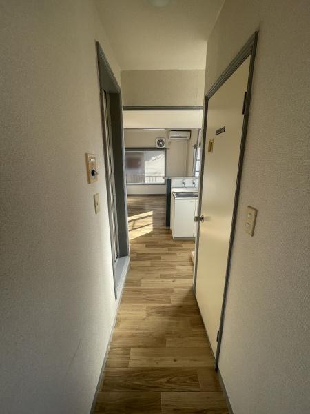 ビレッジWEST1の内装写真