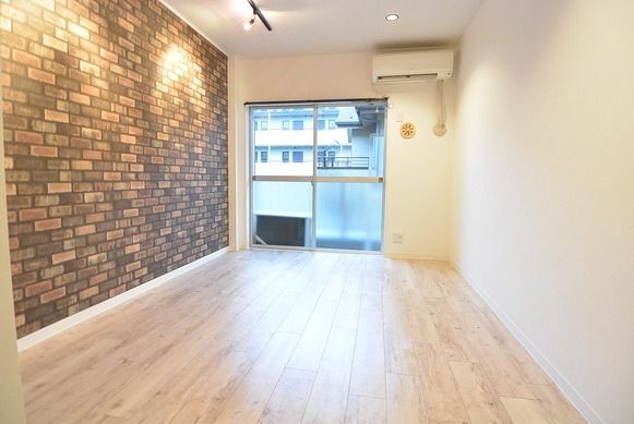 居室・リビング　★お問い合わせはタウンハウジング聖蹟桜ヶ丘店まで★