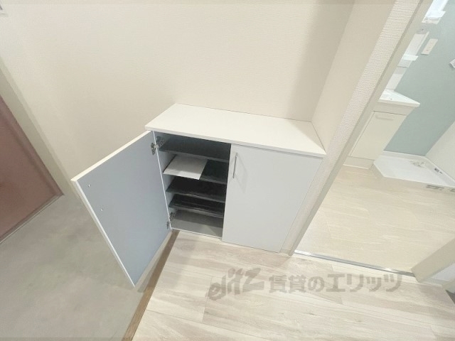 収納　下駄箱