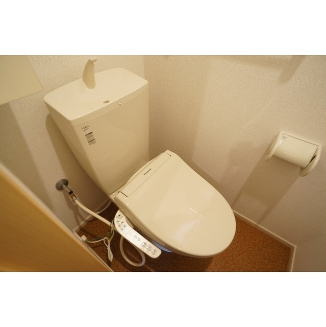 トイレ　シャワー付トイレ