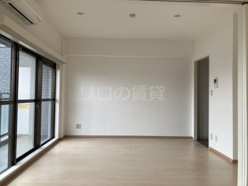 居室・リビング　※別部屋参考写真