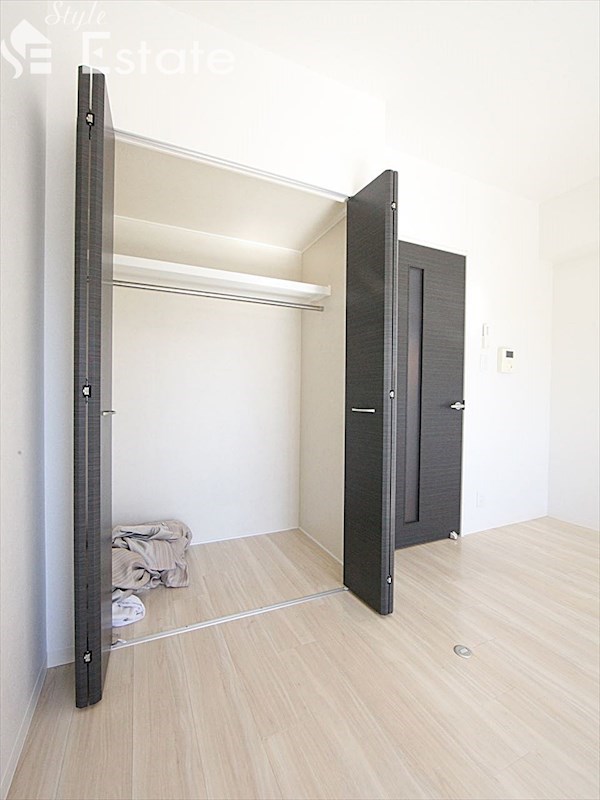 収納　クローゼット