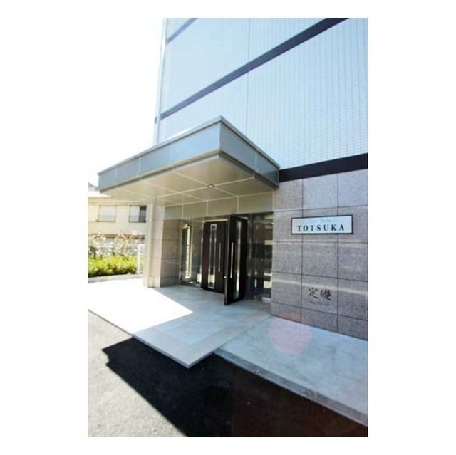 エントランス　毎日通るエントランスはこのようになっています